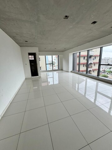  Office Space For Rent in Shyamal