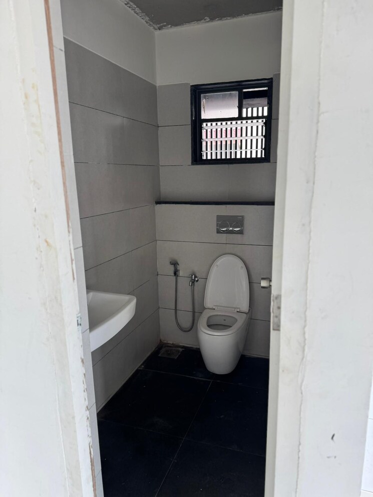 Bathroom, shyamal Commercial Office Space 956 Sq.Ft. In Shyamal Ahmedabad 8598887
