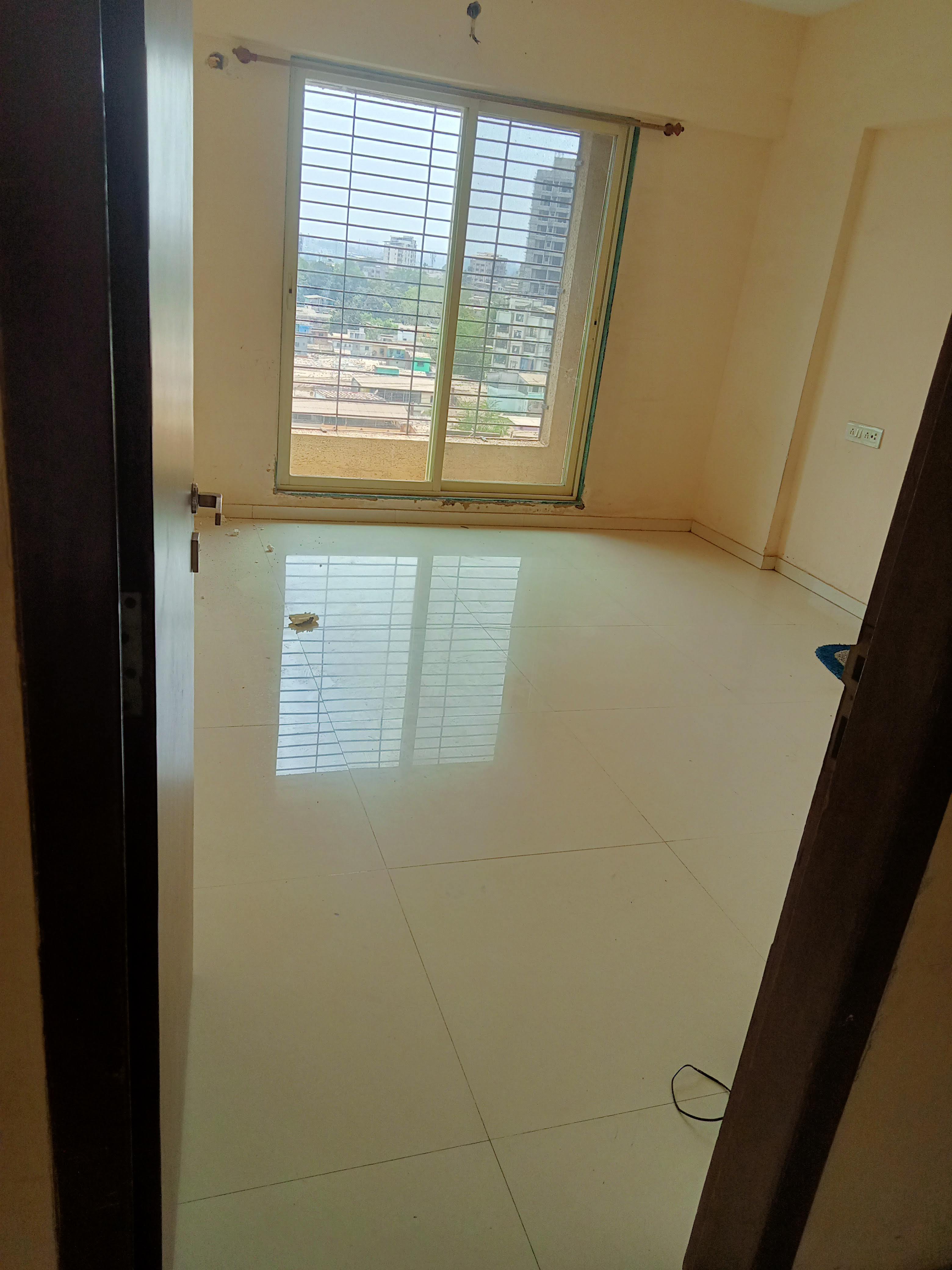 1 RkApartment For Rent in Sunshine Apartment