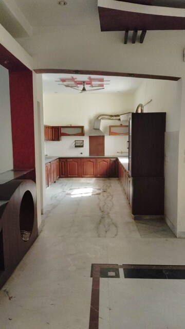 4 BHK Independent House For Rent in Sector 15