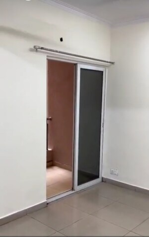 Room in 2 BHK Apartment at Gaurs Cascades, Raj Nagar Extension – for Sale