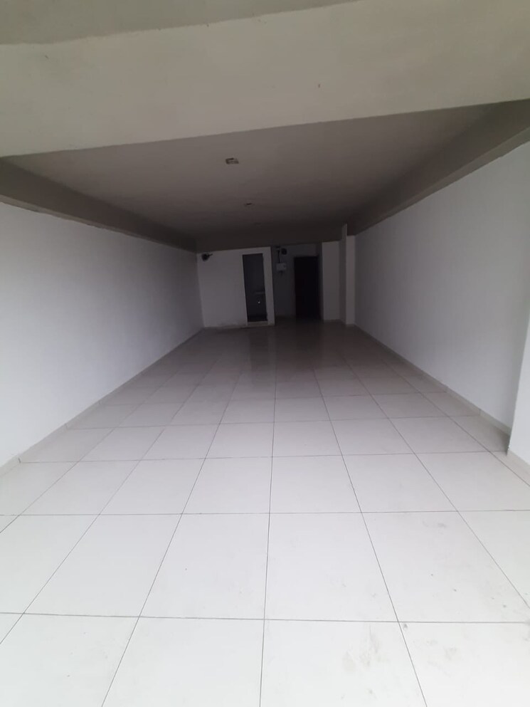 Room, shyamal Commercial Office Space 1191 Sq.Ft. In Shyamal Ahmedabad 8598985