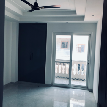 Room in 3 BHK Builder Floor at Fidato Honour Homes, Sector 89 – for Sale
