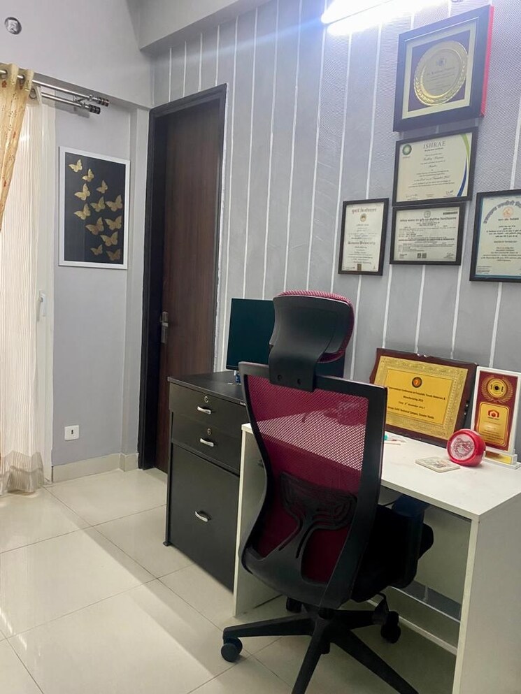 Master Bedroom, gaur-city-2-12th-avenue 2 Bedroom 1055 Sq.Ft. Apartment In Sector 16c Greater Noida Greater Noida 8599054