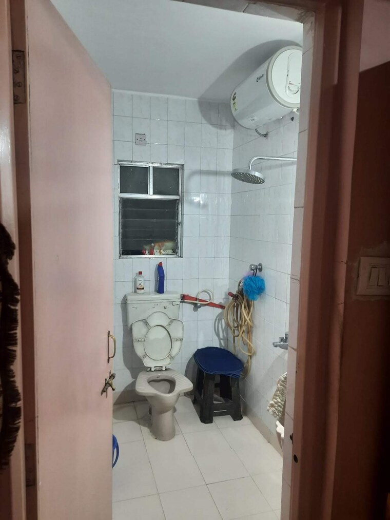 Bathroom, gangadham-apartment 2 Bedroom 1100 Sq.Ft. Apartment In Market Yard Pune 8599056