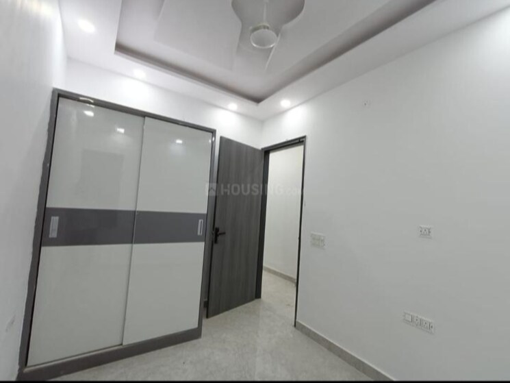 Room, krishna nagar 2 Bedroom 500 Sq.Ft. Builder Floor In Krishna Nagar Delhi 8599114