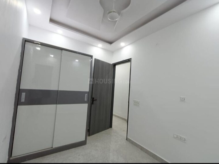 Room, krishna nagar 2 Bedroom 500 Sq.Ft. Builder Floor In Krishna Nagar Delhi 8599114