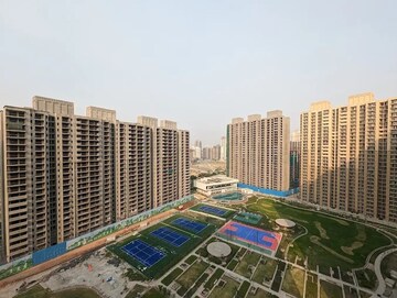 2 BHK Apartment For Rent in Tata Eureka Park, Sector 150
