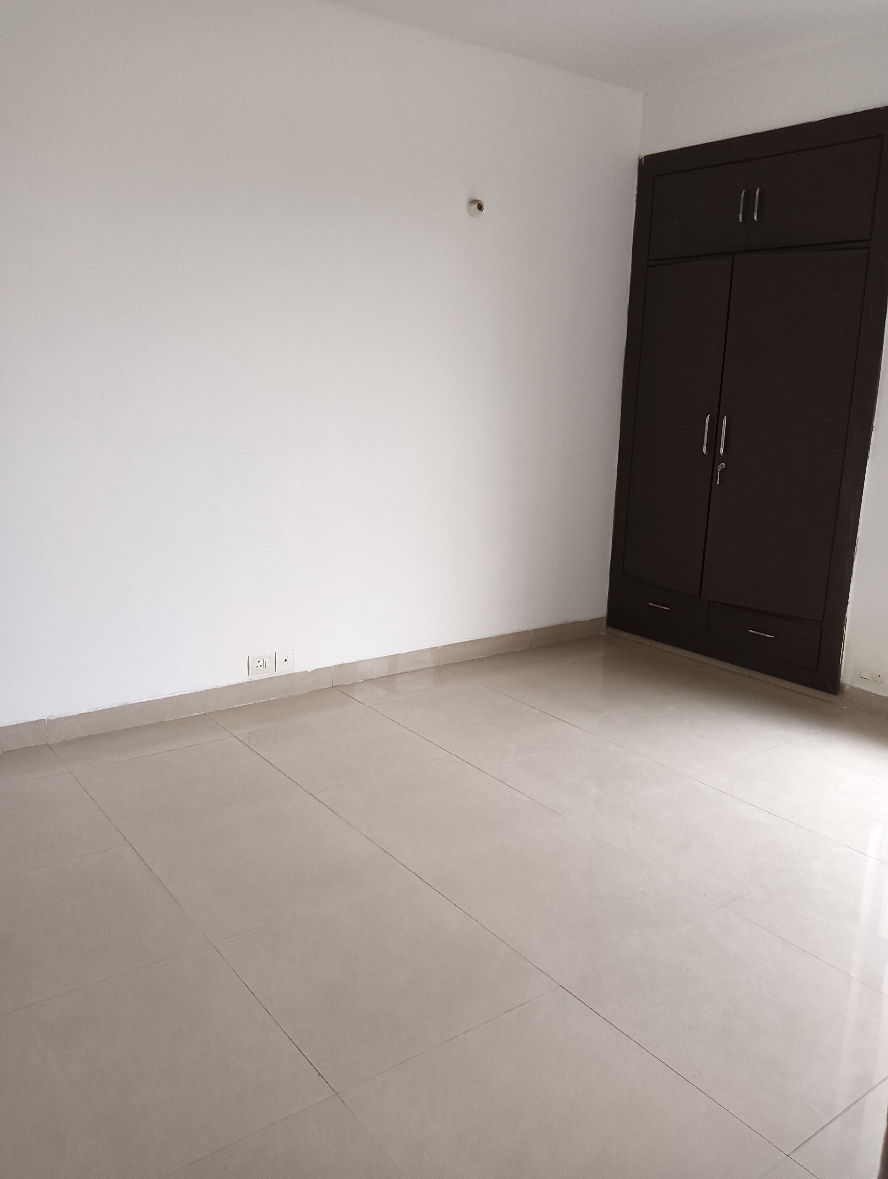 2 BHK 1150 Sq.Ft. Apartment in DLF Regency Park I