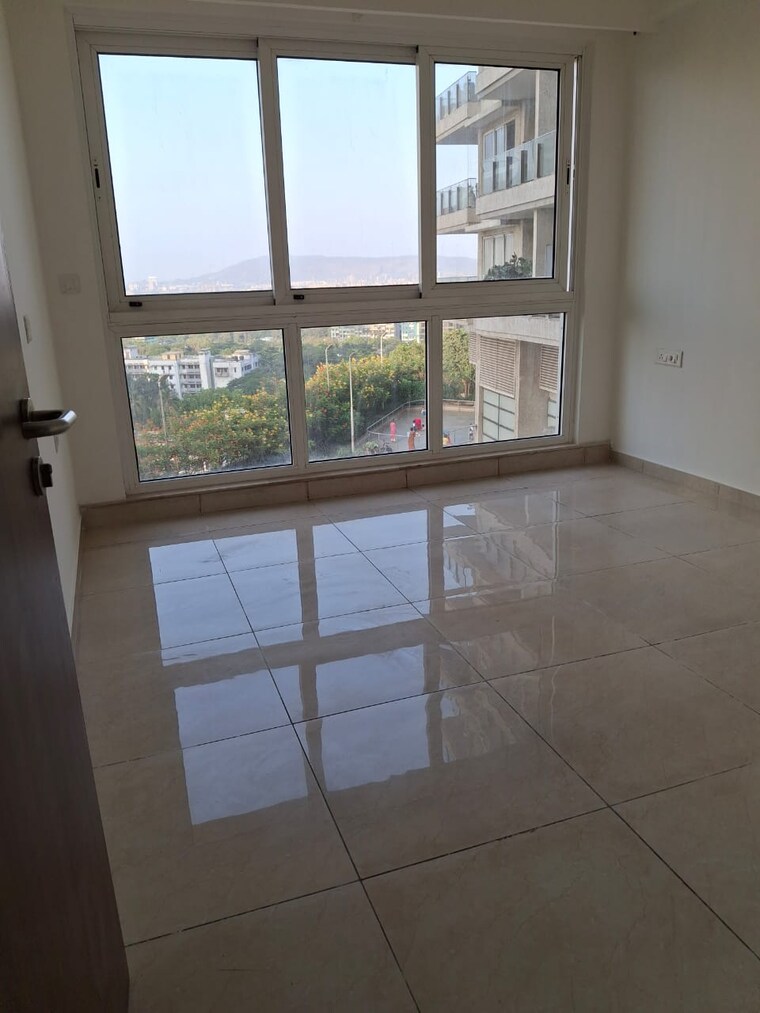 Room, lnt-crescent-bay-t5 3 Bedroom 1550 Sq.Ft. Apartment In Parel Mumbai 8599215