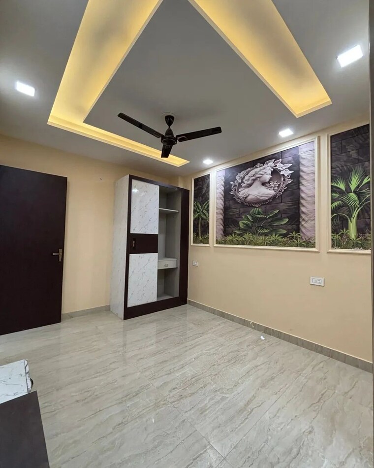 Room, sa-homes-i 3.5 Bedroom 900 Sq.Ft. Builder Floor In Uttam Nagar Delhi 8599292