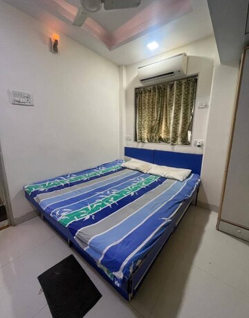 Bedroom in 2 BHK Apartment at Hiranandani Powai Park, Powai – for Rent