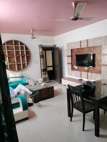 Living Room in 2 BHK Apartment at Rohini Apartment, Gomti Nagar – for Rent