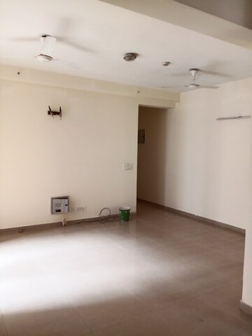 3 BHK Apartment For Rent in Mahagun Mywoods, Sector 16c Greater Noida