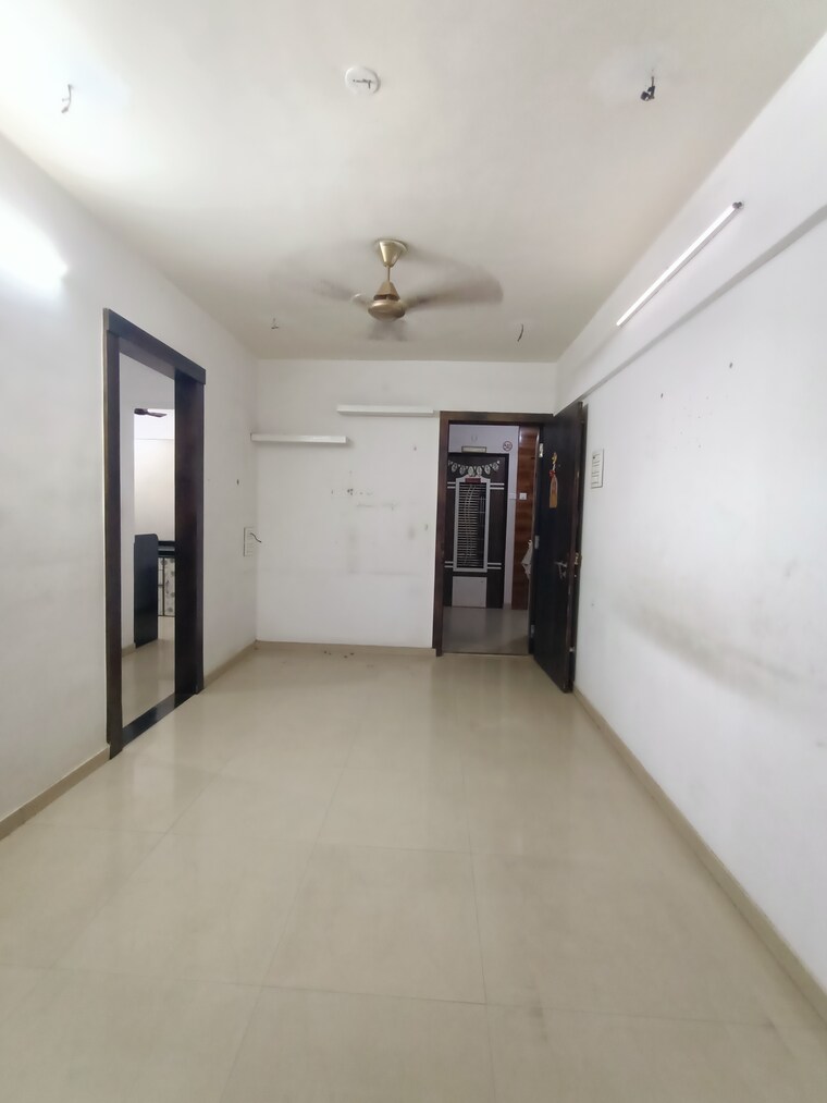Room, dombivli west 1 Bedroom 650 Sq.Ft. Apartment In Dombivli West Thane 8599447