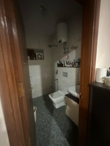 Bathroom in 3 BHK Builder Floor at Sushant Lok 3, Sector 57 – for Rent