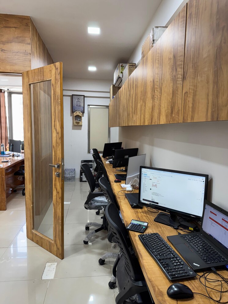 Team Area, goyal-titanium-heights Commercial Office Space 530 Sq.Ft. In Prahlad Nagar Ahmedabad 8599513