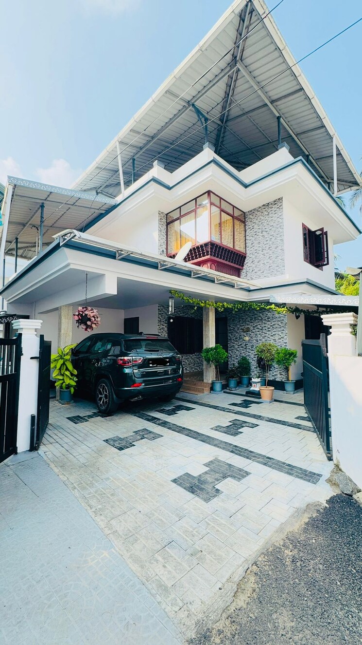 Exterior View, kuttoor 4 Bedroom 1650 Sq.Ft. Independent House In Kuttoor Thrissur 8599514