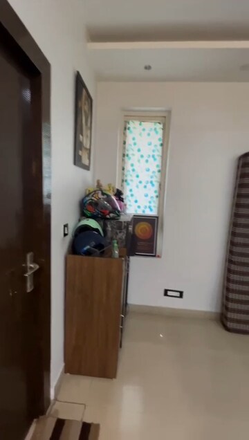 Furnished Amenities in 4 BHK Apartment at BPTP Park 81, Sector 81 – for Sale
