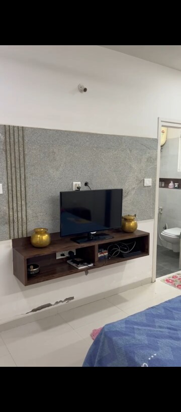 Furnished Amenities in 2 BHK Apartment at Alekhya Spring Leaf, Manikonda – for Rent