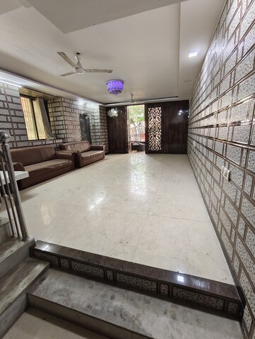 Kitchen in 4 BHK Villa at Gaurav Enclave I, Mira Road – for Rent