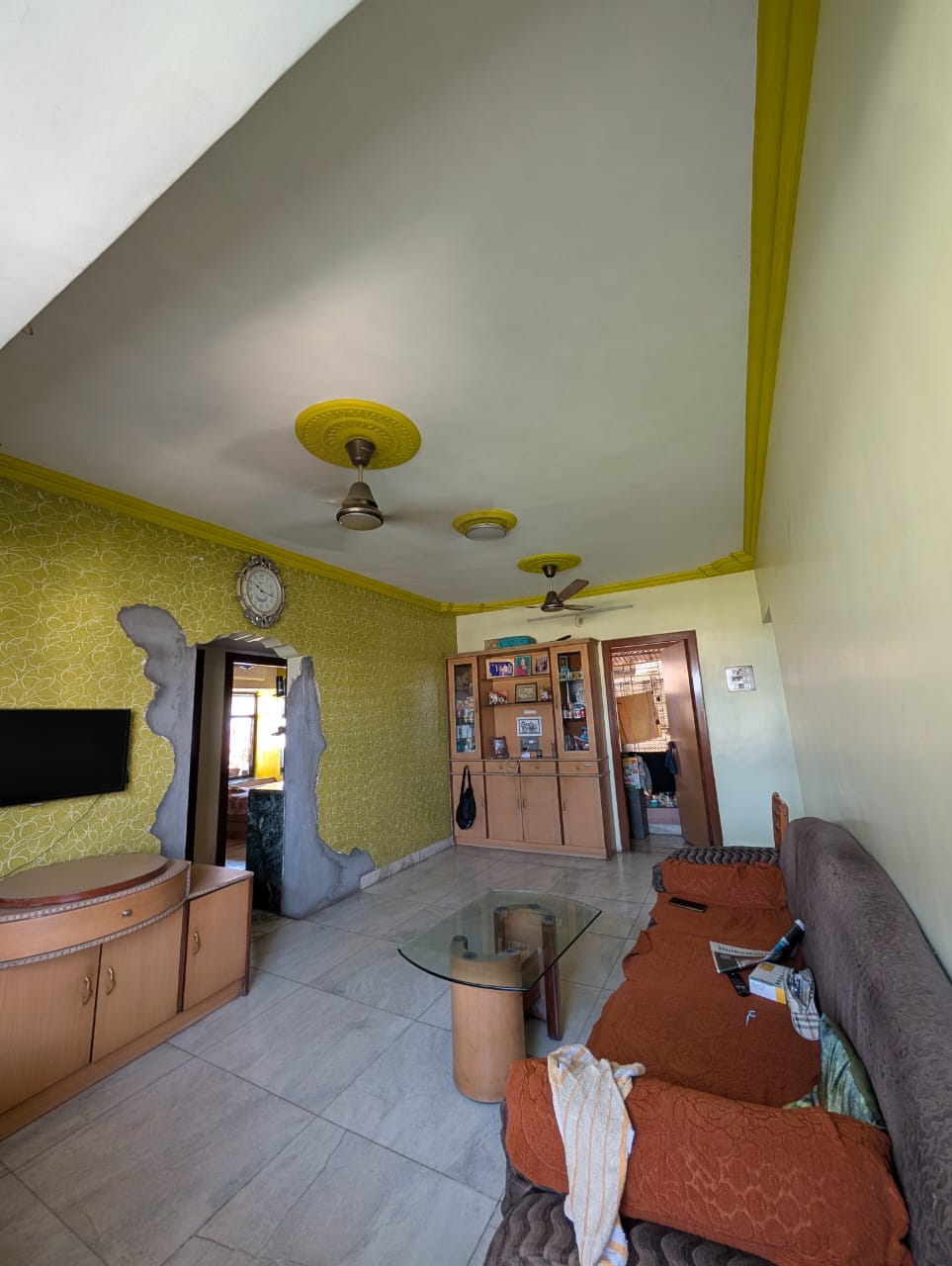 2 BHK + Extra Room Apartment For Rent in Ganraj Heights 