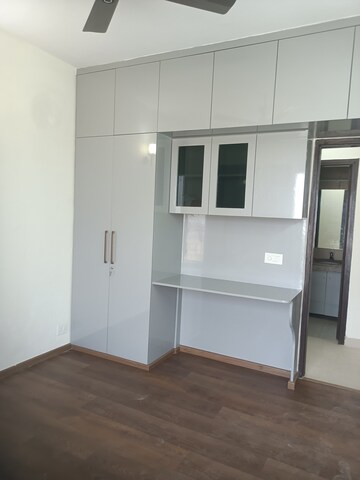 3 BHK Apartment For Rent in Lotus Panache, Sector 110
