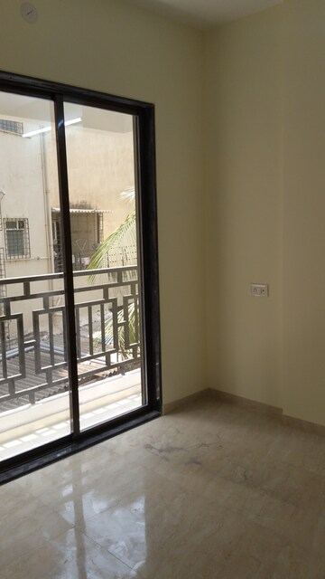 Room in 1 BHK Apartment at Unique Aurum, Mira Road – for Sale
