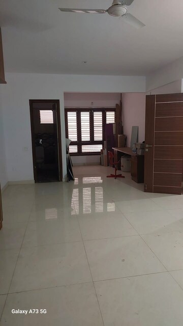Room in 2 BHK Apartment at Brigade Millennium, Jp Nagar – for Rent