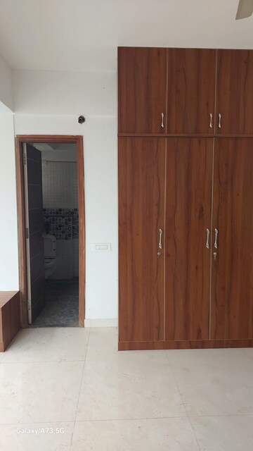 Room in 3 BHK Apartment at Brigade Millennium, Jp Nagar – for Rent