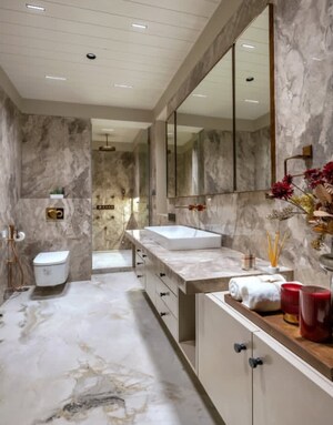 Kitchen in 4 BHK Builder Floor at Sector 35 – for Sale