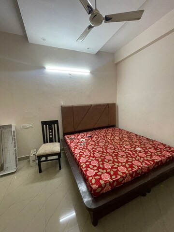Bedroom in 3 BHK Apartment at Sunshine Enclave, Vip Road – for Rent