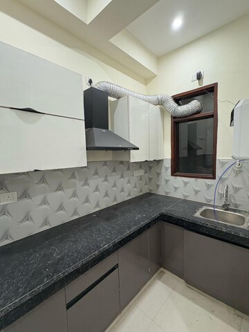 Kitchen in 3 BHK Builder Floor at Ardee City, Sector 52 – for Rent