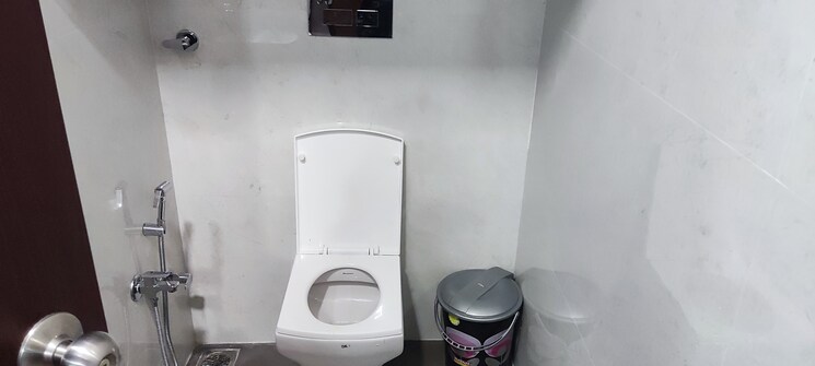 Bathroom, sector 4 kopar khairane Pg For Boys In Sector 4 Kopar Khairane 8600139