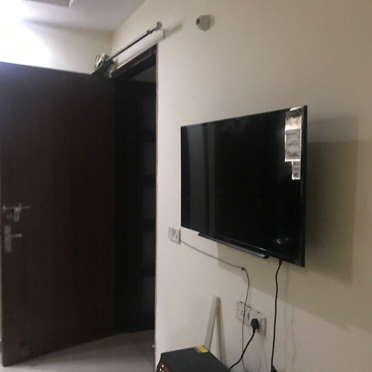 Room, vip road 3 Bedroom 1150 Sq.Ft. Apartment In Vip Road Zirakpur 8600185