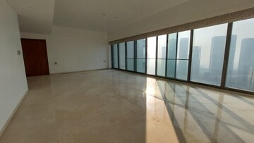 5 BHK Apartment For Rent in Rustomjee Crown, Prabhadevi