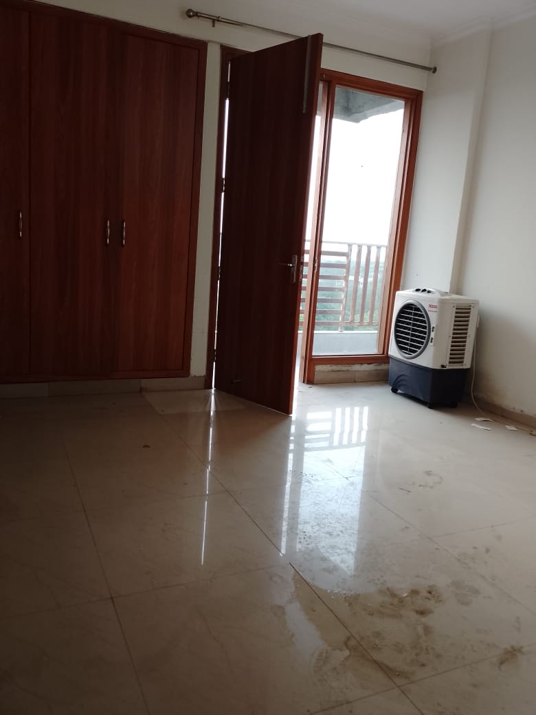 3 BHK + Study Room Apartment For Rent in Dda Flat Sector D6 Vasant