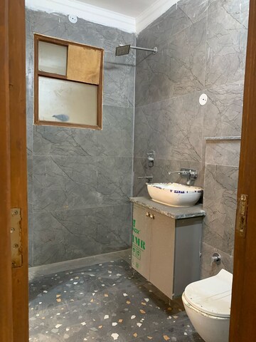 Bathroom in 3 BHK Builder Floor at Faridabad Central – for Sale