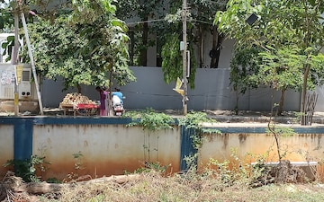 Plot For Sale in Vinayak Nagar