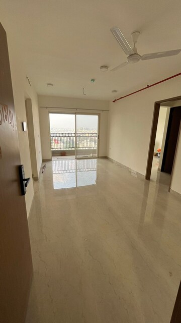 2 BHK Apartment For Rent in Jaypee Greens Kosmos, Sector 134