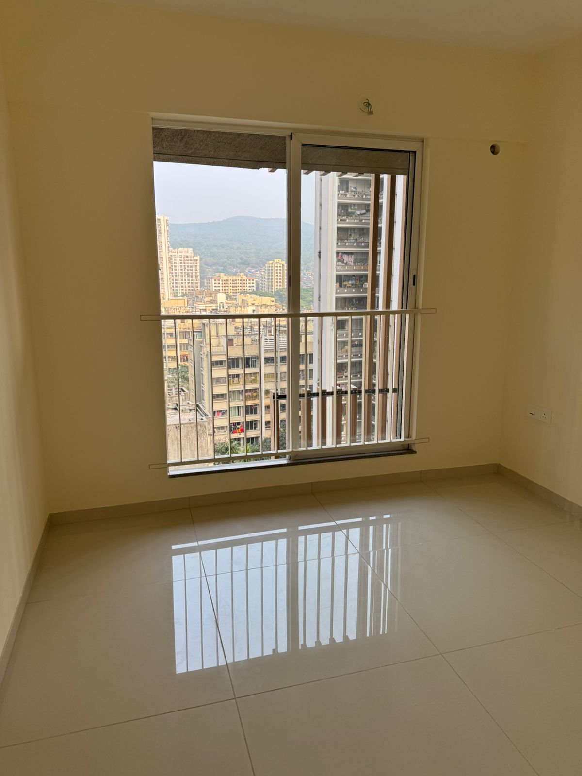 1 BHK Apartment For Rent in Godrej Nest Kandivali