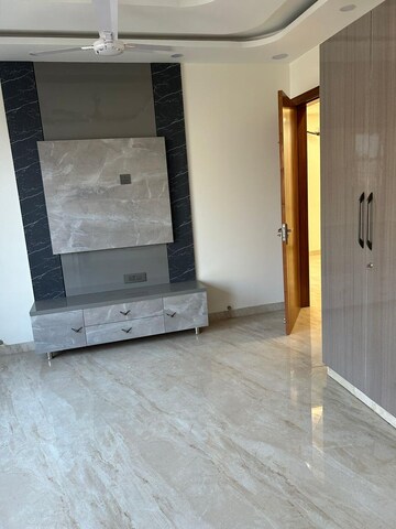 4 BHK Builder Floor For Rent in BPTP Eden Estate, Sector 81