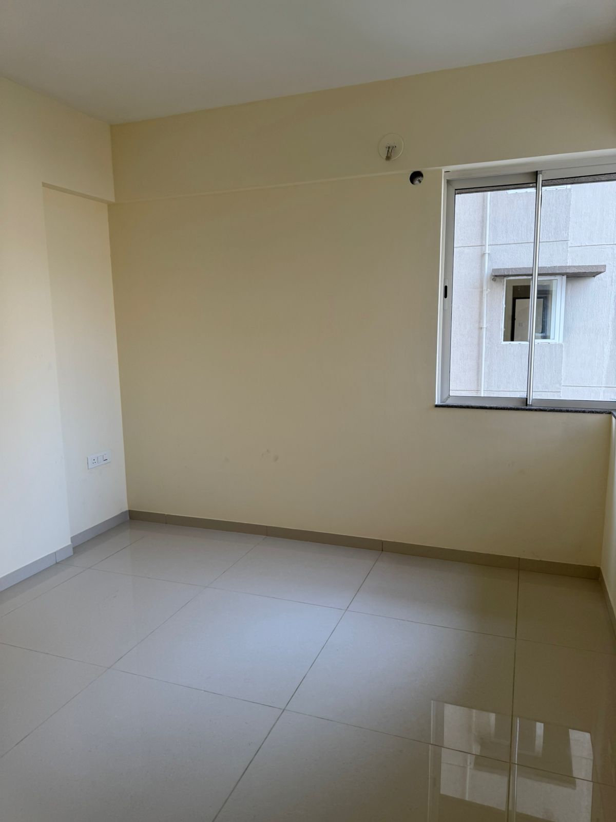 1 BHK Apartment For Rent in Godrej Nest Kandivali