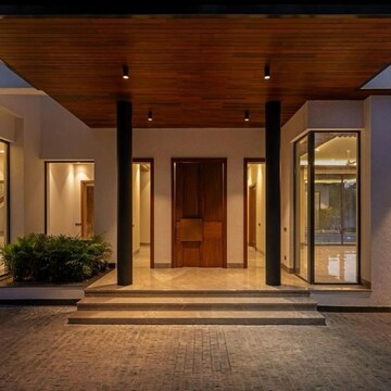 Building Lobby in 6 BHK Villa at Satbari – for Sale