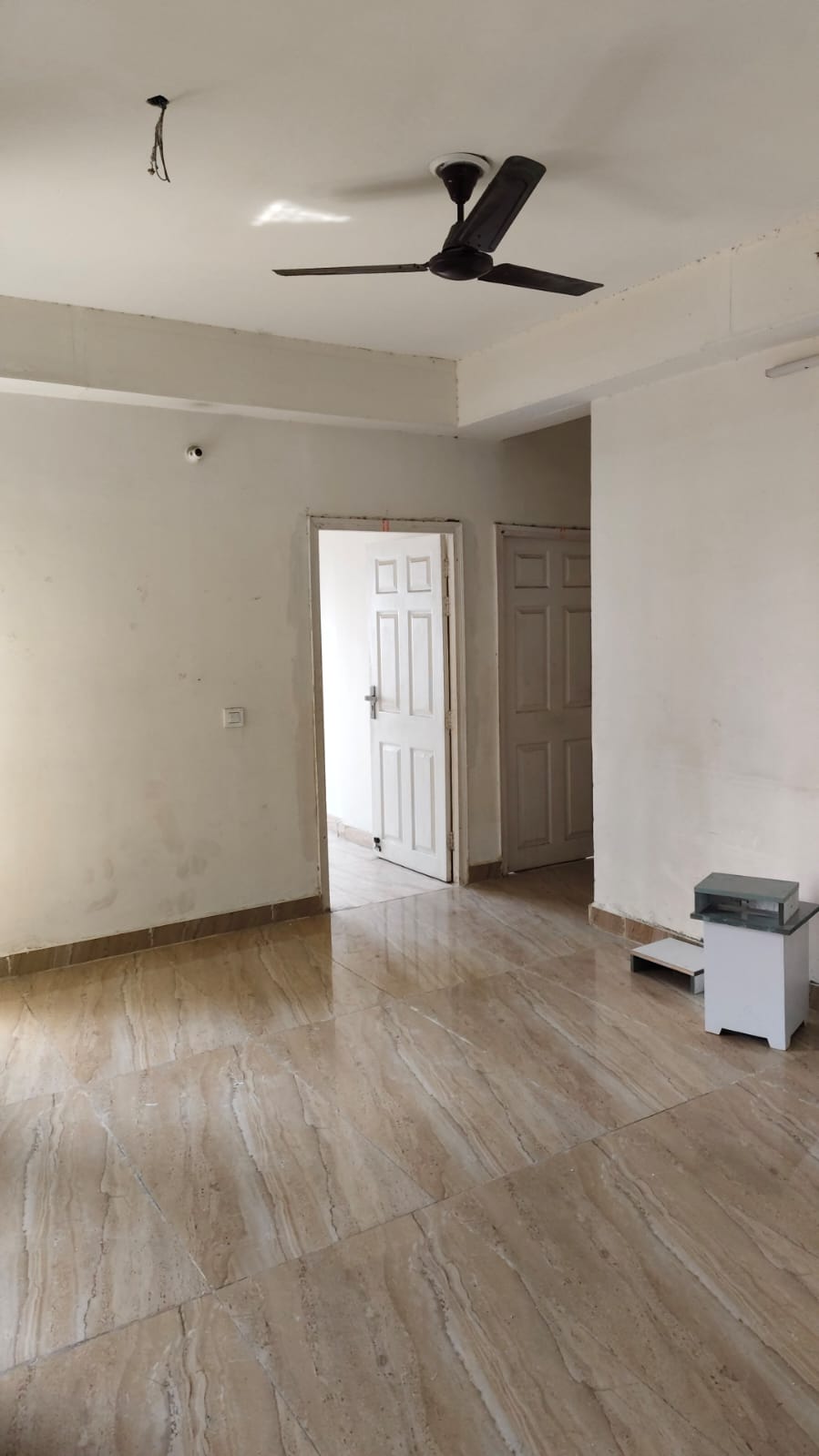 4 BHK + Pooja Room Apartment For Rent in SDS NRI Residency Omega II