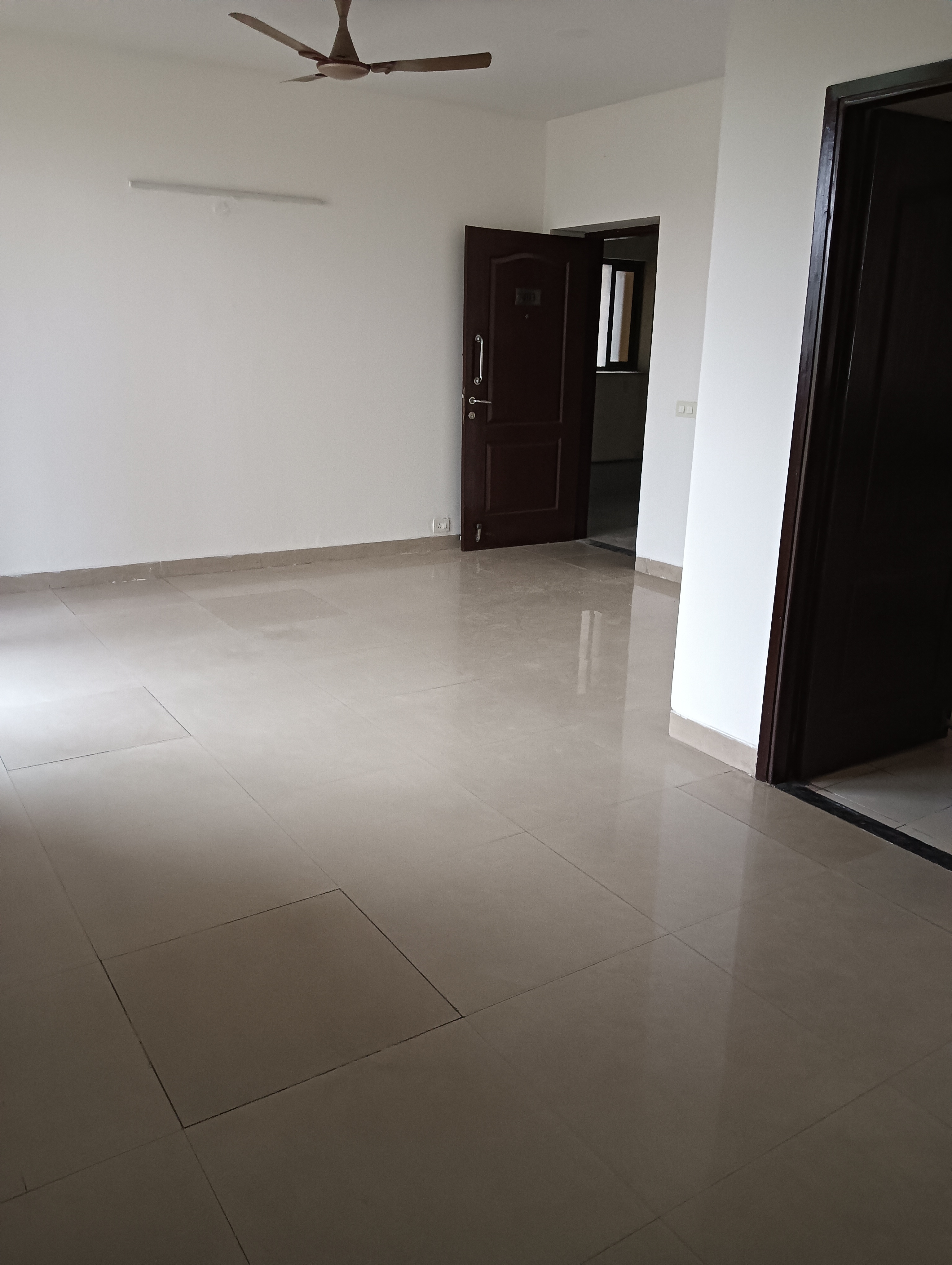 2 BHK + Study Room Builder Floor For Rent in SS Mayfield Gardens