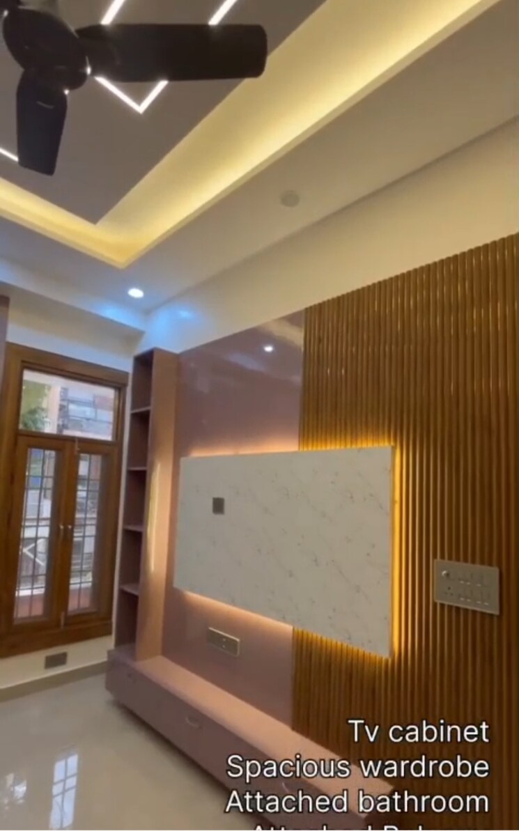 Room, vaishali sector 4 4 Bedroom 153 Sq.Yd. Apartment In Vaishali Sector 4 Ghaziabad 8600589