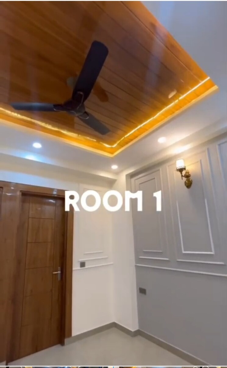 Room, vaishali sector 4 4 Bedroom 153 Sq.Yd. Apartment In Vaishali Sector 4 Ghaziabad 8600589