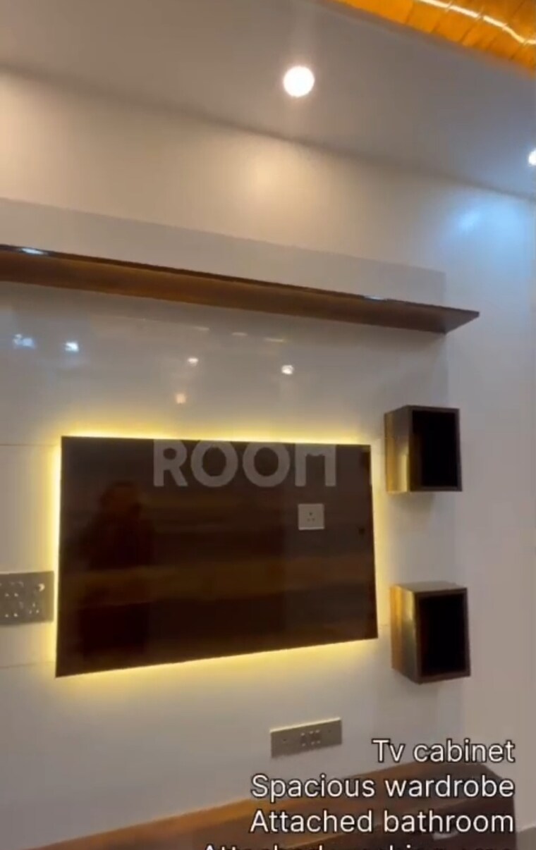 Other, vaishali sector 4 4 Bedroom 153 Sq.Yd. Apartment In Vaishali Sector 4 Ghaziabad 8600589