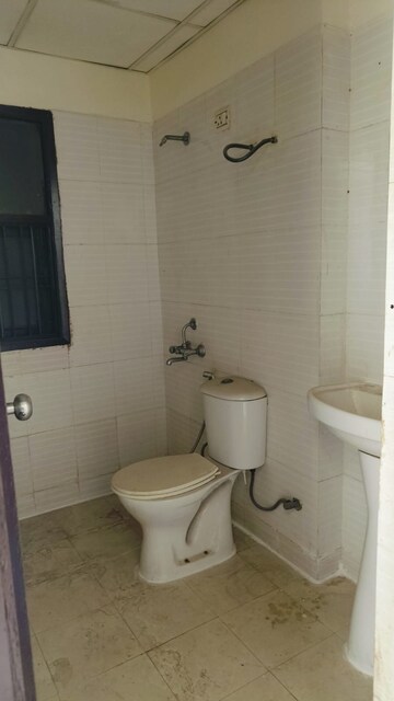 Bathroom in 3 BHK Apartment at KLJ Greens, Sector 77 – for Rent